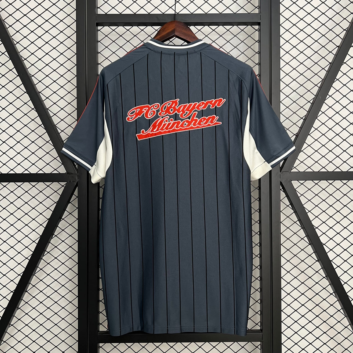 Maillot Bayern Munich x MLB Édition Limitée Homme 25/26 - vue 3