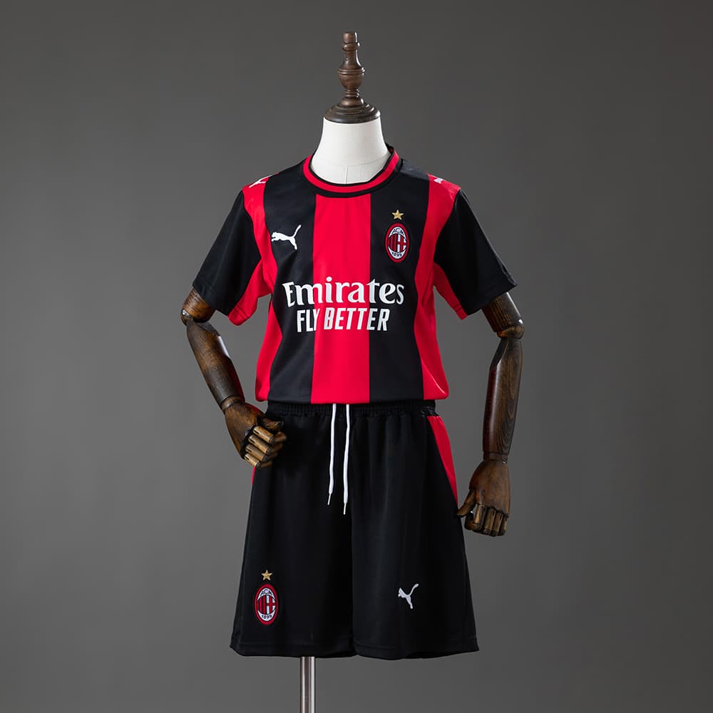 KIT Enfant AC Milan Domicile 26/27 - vue 1