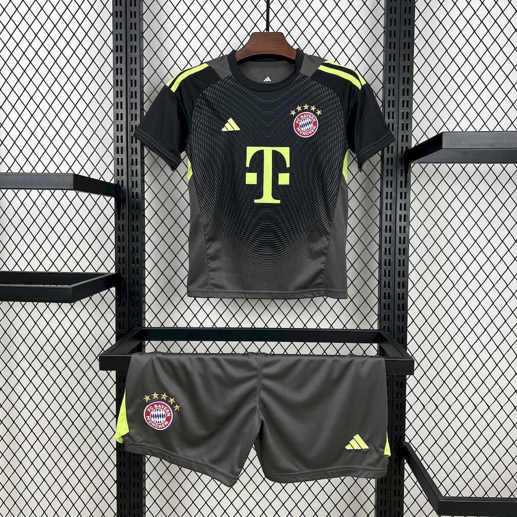 KIT Enfant Bayern Munich Gardien Noir 25/26 - vue 1