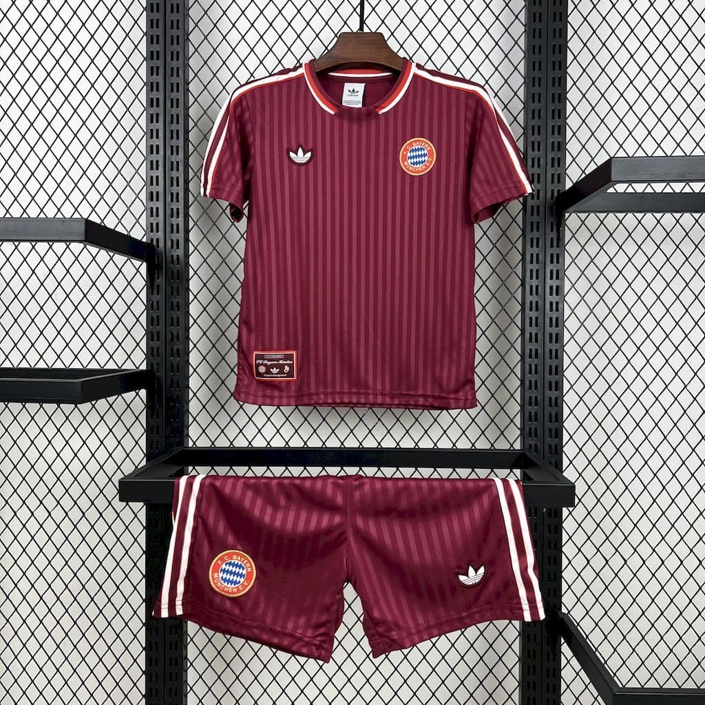 KIT Enfant Bayern Munich Terrace Icons Édition Spéciale 25/26 - vue 1