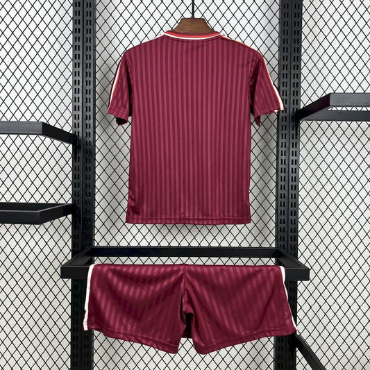 KIT Enfant Bayern Munich Terrace Icons Édition Spéciale 25/26 - vue 2