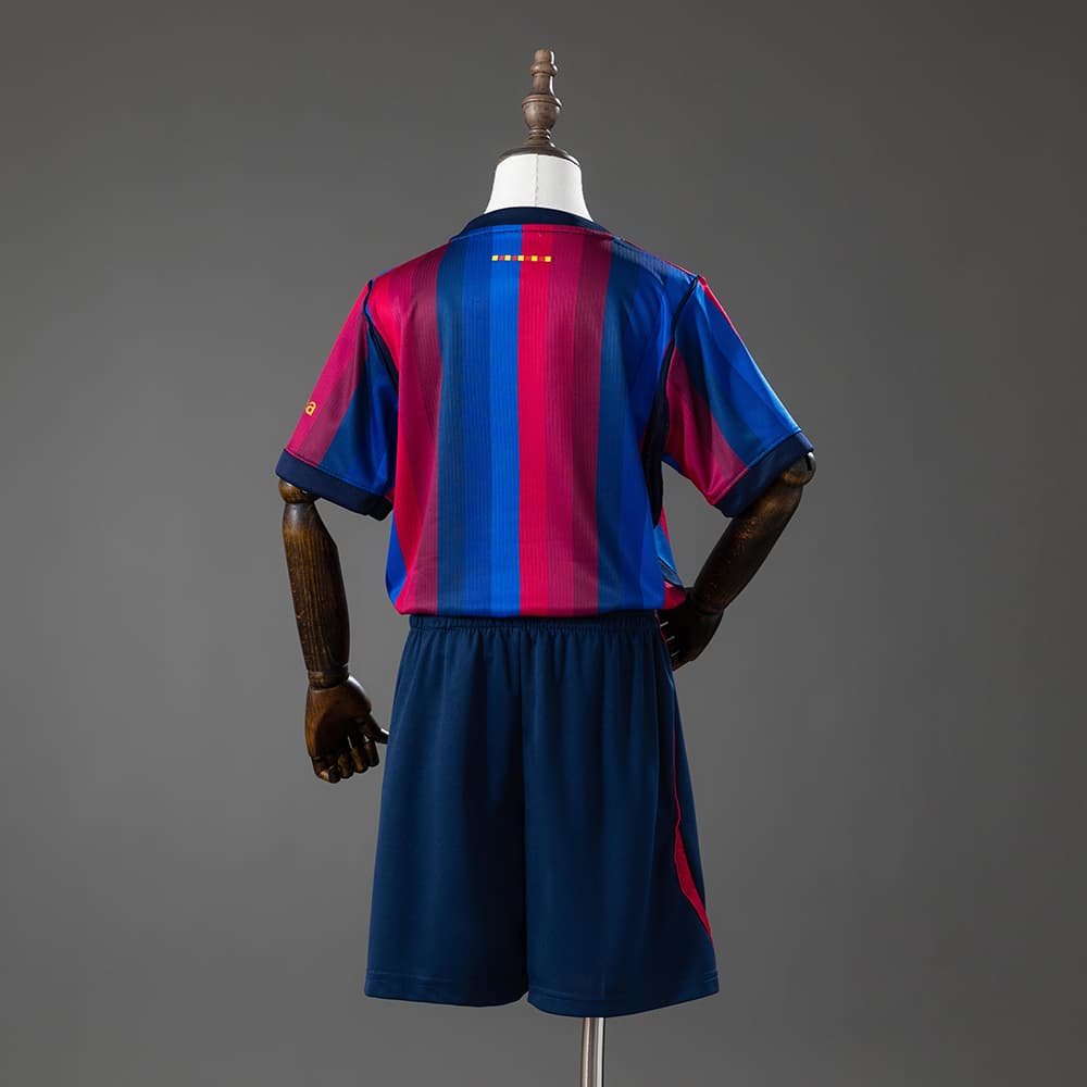 KIT Enfant FC Barcelone Domicile 26/27 - vue 2