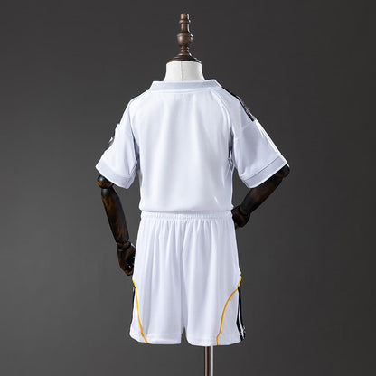 KIT Enfant Real Madrid Domicile 25/26 - vue 2