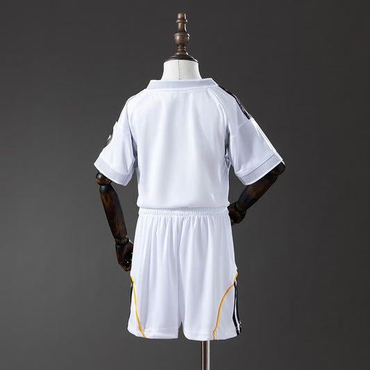 KIT Enfant Real Madrid Domicile 25/26 - vue 2