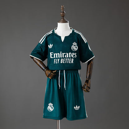 KIT Enfant Real Madrid Extérieur 26/27 - vue 1