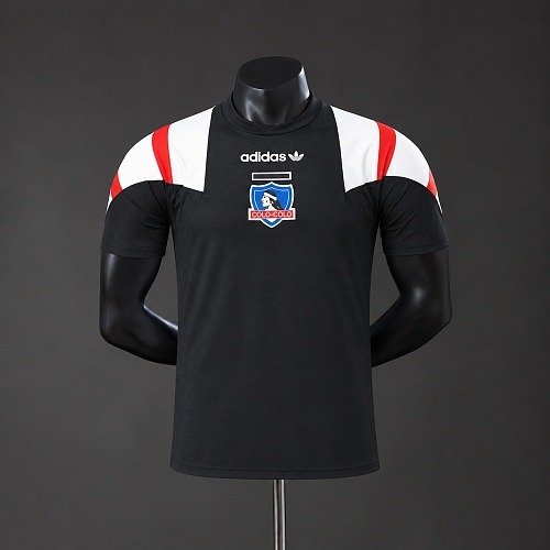 Maillot Colo-Colo Noir EQT Homme Rétro LFSTLR 26/27, vue de face